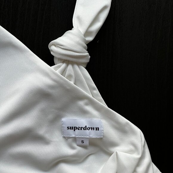 Superdown Willow One Shoulder Top - Picture 4 of 4